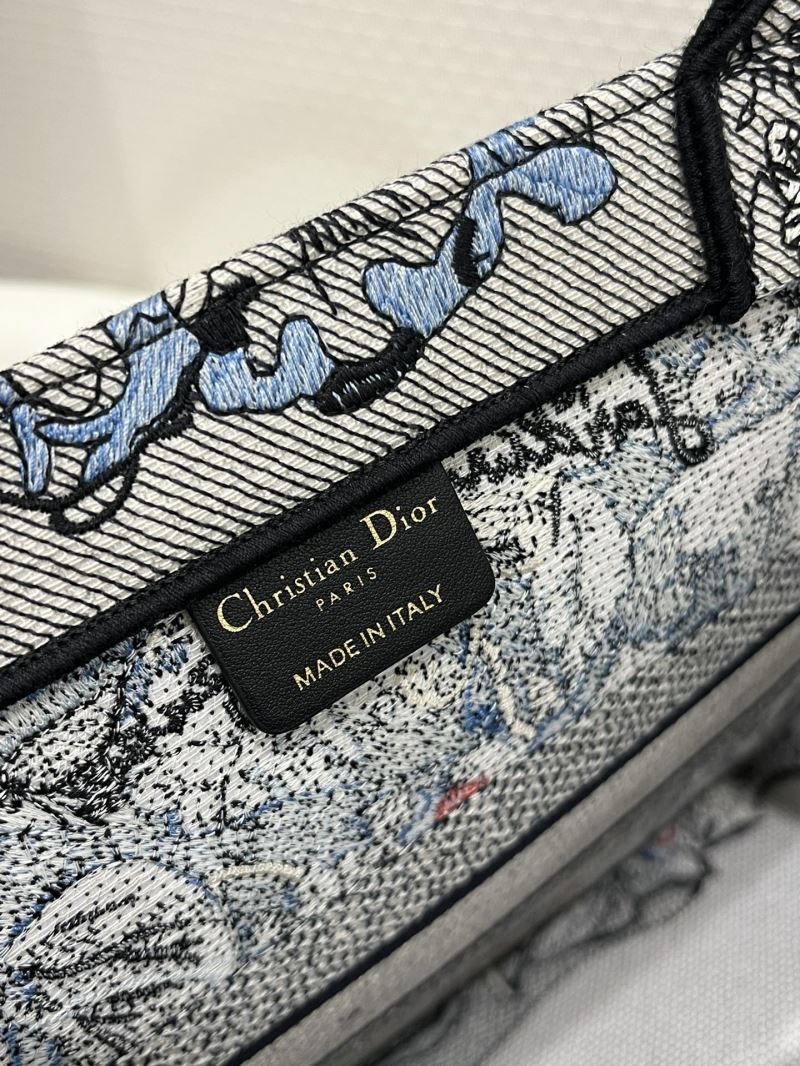 Christian Dior Shopping Bags